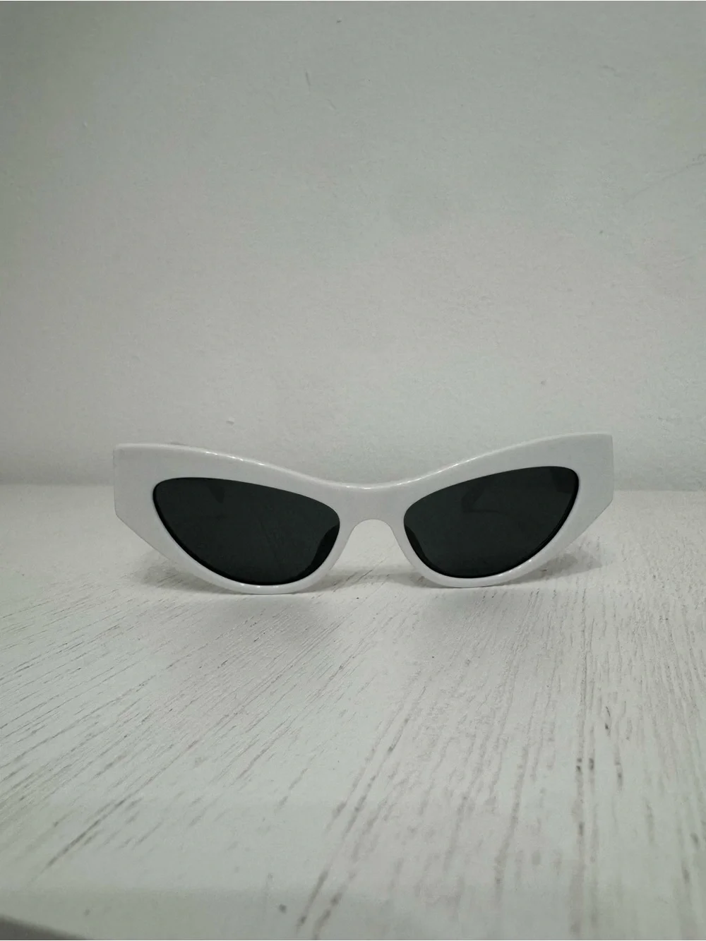 Dolce & Gabbana White Cat-Eye Sunglasses with Black Lenses